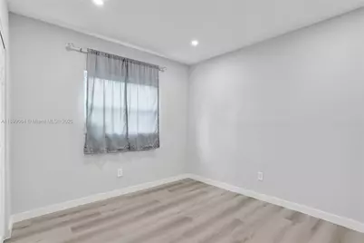 6860 SW 18th Ct, North Lauderdale, FL 33068 - Photo 28