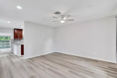6860 SW 18th Ct, North Lauderdale, FL 33068 - Photo 24