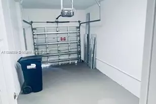 7611 NW 115th Ct, Doral, FL 33178 - Photo 2