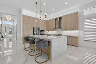 8317 Essex Country Clb Dr, Boca Raton, FL 33434 - Photo 24