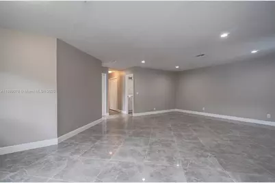 10131 NW 35th St #15, Coral Springs, FL 33065 - Photo 8