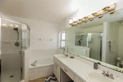 4156 Sapphire Ter, Weston, FL 33331 - Photo 54