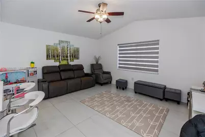 4156 Sapphire Ter, Weston, FL 33331 - Photo 24