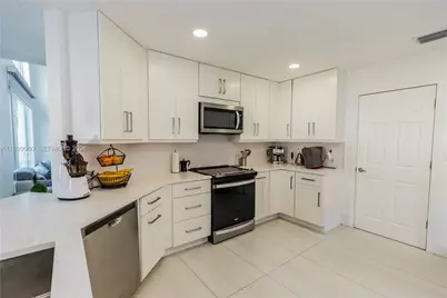 4156 Sapphire Ter, Weston, FL 33331 - Photo 36