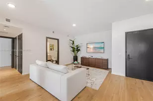 398 NE 5th St, Miami, FL 33132 - Photo 4