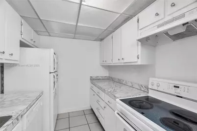 251 174th St #2115, Sunny Isles Beach, FL 33160 - Photo 18