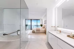 700 NE 24th St, Miami, FL 33137 - Photo 8