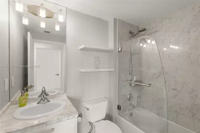 253 NE 2nd St #2003, Miami, FL 33132 - Photo 20