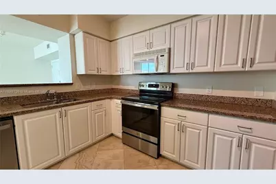 1155 Brickell Bay Dr #PH104, Miami, FL 33131 - Photo 16