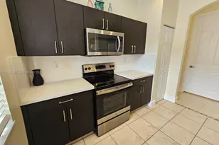 971 NE 42nd Pl, Homestead, FL 33033 - Photo 16