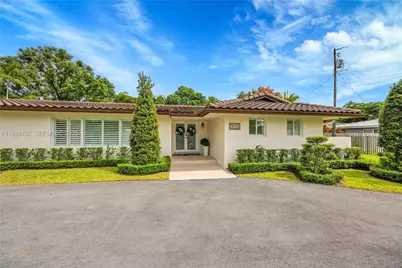 18455 SW 80th Ave, Cutler Bay, FL 33157 - Photo 2