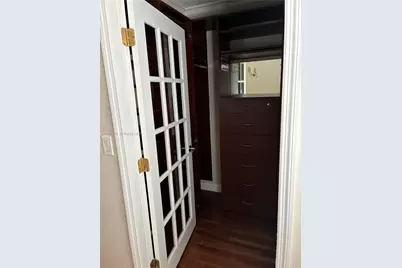 10010 NW 9th St Cir #103-6, Miami, FL 33172 - Photo 12