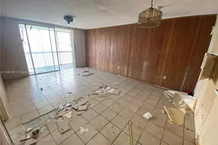 2920 Point E Dr, Aventura, FL 33160 - Photo 2