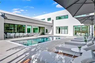 2110 NE 197th Terrace, Miami, FL 33179 - Photo 26