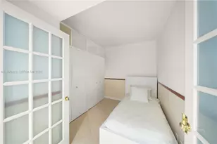 4775 Collins Ave, Miami Beach, FL 33140 - Photo 24