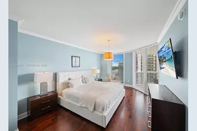 4775 Collins Ave #1708, Miami Beach, FL 33140 - Photo 14