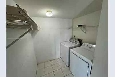 1001 Green Pine Blvd #H2, West Palm Beach, FL 33409 - Photo 6