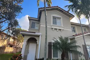 10776 NW 84th Ln, Doral, FL 33178 - Photo 2