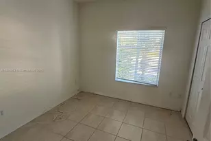 10776 NW 84th Ln, Doral, FL 33178 - Photo 12