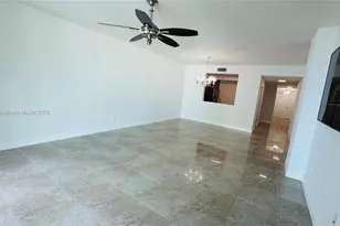 3340 NE 190th St, Aventura, FL 33180 - Photo 16