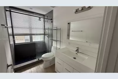 1611 Meridian Ave #307, Miami Beach, FL 33139 - Photo 6