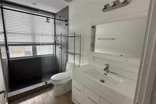 1611 Meridian Ave, Miami Beach, FL 33139 - Photo 6