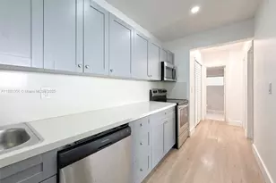 544 Michigan Ave, Miami Beach, FL 33139 - Photo 16