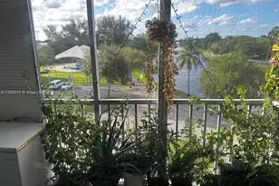 16450 Miami Dr, North Miami Beach, FL 33162 - Photo 4