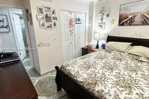 16450 Miami Dr, North Miami Beach, FL 33162 - Photo 14