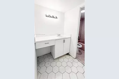 1351 NE Miami Gardens Dr #1404E, Miami, FL 33179 - Photo 12
