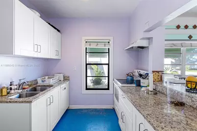 1517 N K St, Lake Worth, FL 33460 - Photo 12