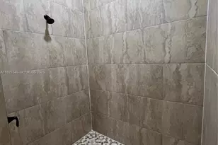 1060 S Capri Ct, Labelle, FL 33935 - Photo 18