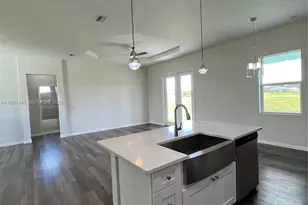 1060 S Capri Ct, Labelle, FL 33935 - Photo 20