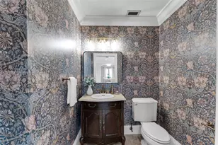 14940 Egan Ln, Miami Lakes, FL 33014 - Photo 62