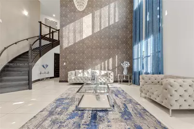 8975 NW 161st Ter, Miami Lakes, FL 33018 - Photo 2