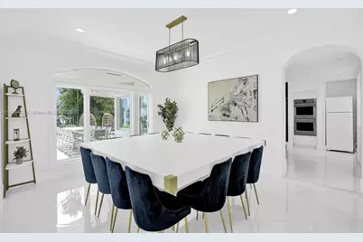 929 N Southlake Dr, Hollywood, FL 33019 - Photo 10