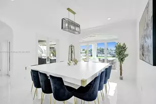 929 N Southlake Dr, Hollywood, FL 33019 - Photo 42