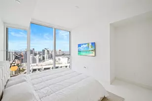 300 Biscayne Blvd Way, Miami, FL 33131 - Photo 16