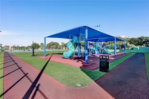 1800 NE 114th St, Miami, FL 33181 - Photo 12