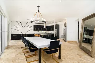 112 NW 14th Way, Dania Beach, FL 33004 - Photo 8