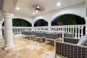 13751 Pine Meadow Ct, Davie, FL 33325 - Photo 16