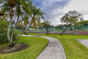 9814 W McNab Rd, Tamarac, FL 33321 - Photo 30