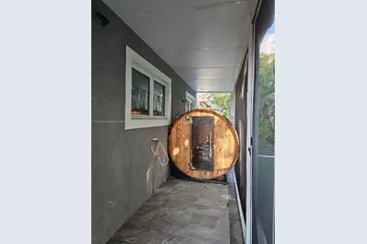 5754 NW 98th Ave, Doral, FL 33178 - Photo 36