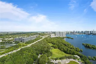 16385 Biscayne Blvd, North Miami Beach, FL 33160 - Photo 24