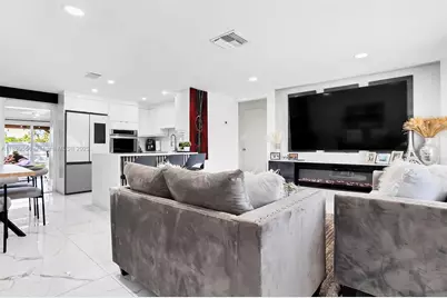 6108 NW 8th St, Margate, FL 33063 - Photo 4