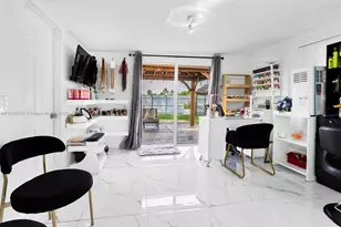 6108 NW 8th St, Margate, FL 33063 - Photo 16