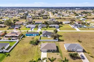 1410 NE 22nd Ave, Cape Coral, FL 33909 - Photo 28