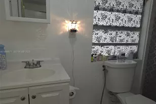 250 NW 63rd Ct, Miami, FL 33126 - Photo 30