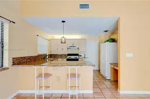 6255 Hawkes Bluff Ave, Davie, FL 33331 - Photo 24