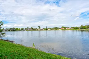 6255 Hawkes Bluff Ave, Davie, FL 33331 - Photo 16